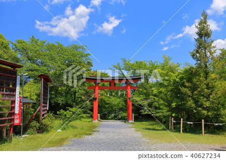Torii gate of the Ministry of Health and Welfare 40627234