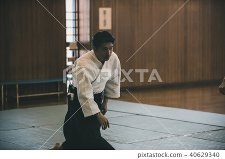 male, males, man 40629340