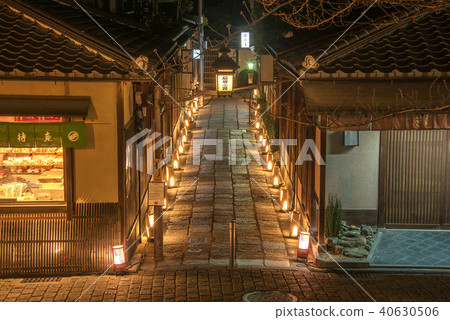 Higashiyama flower lamp stone stone wall street Higashiyama flower lamp stone stone wall street 40630506