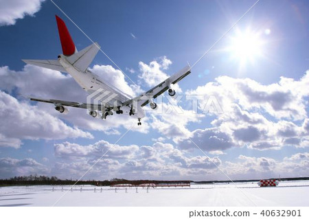 冬季新千歲機場_B747經典降落 40632901