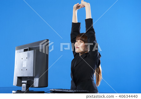 Business woman 40634440