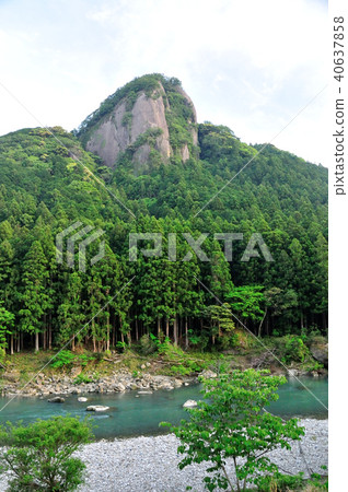 天津岩石的Koza河 40637858