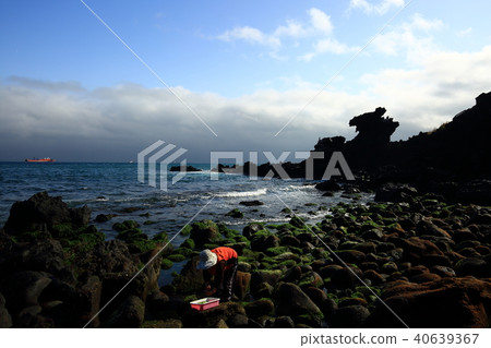 Yongduam, Yongduam, 40639367