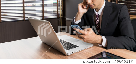 Hands-free calling 40640117