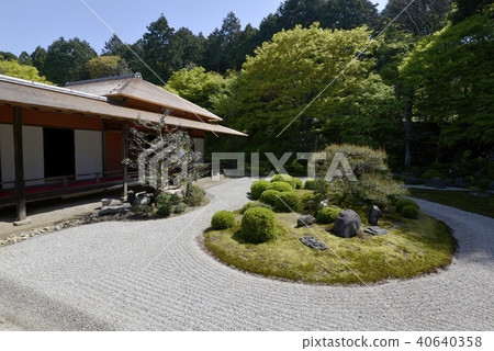 Yoonsuin Garden 40640358