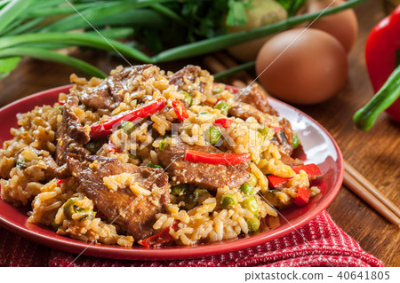 Fried rice with chicken and vegetables Fried rice with chicken and vegetables 40641805