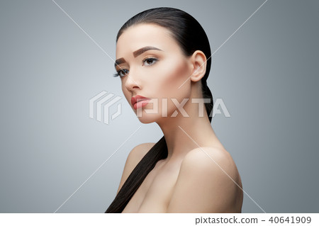 Brunette asian girl with long straight hair 40641909