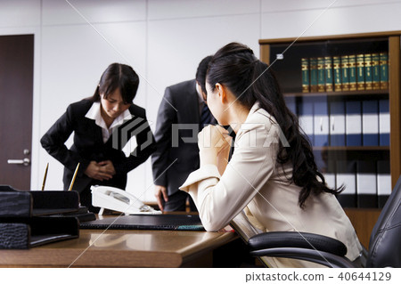 女性商務官員秘書辦公室小姐商人人 照片素材 圖片 圖庫