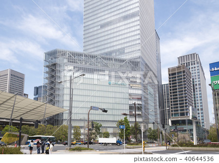 A view of Yaesu Chuo-guchi-mae intersection on the outer moat street A view of Yaesu Chuo-guchi-mae intersection on the outer moat street 40644536