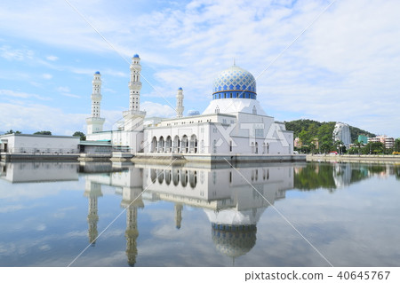 Kota Kinabalu City Mosque 40645767