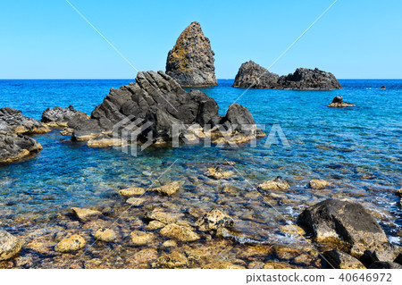 Aci Trezza Faraglioni, Sicily coast Aci Trezza Faraglioni, Sicily coast 40646972