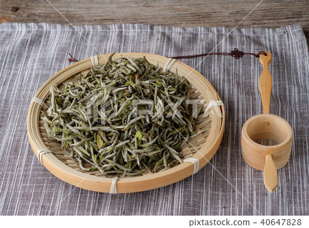 Chinese white tea silver Bud 40647828