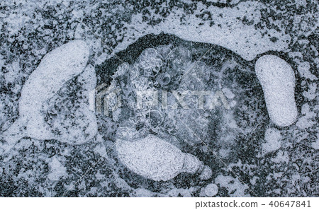 Bubbles in ice 40647841