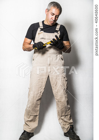 worker specialist plumber, engineer or constructor 40648600