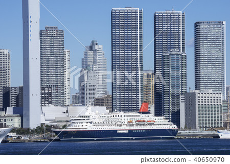 Anchor at Harumi Bottom Nippon Maru 40650970