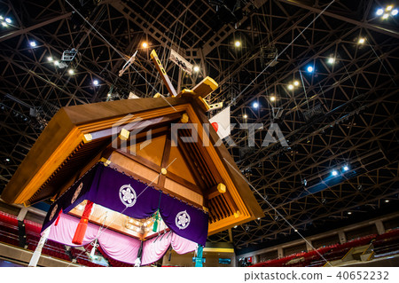 Sumo wrestling roof 40652232