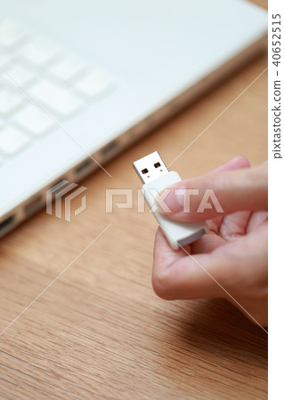 數據（筆記本電腦PC硬盤備份鏡像女性個人信息存儲介質） 40652515