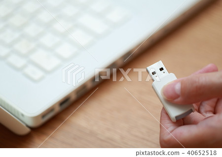 數據（筆記本電腦PC硬盤備份鏡像女性個人信息存儲介質） 40652518