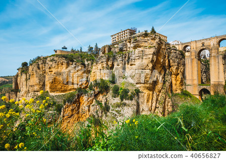 stone bridge over the gorge in Ronda, Spain 40656827