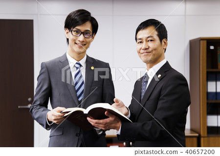 律師事務所律師事務所男性營業所 40657200