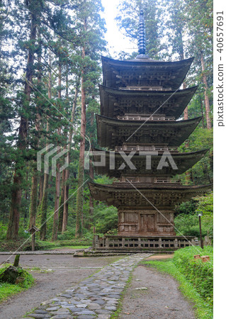 [山形縣] Dewa Sanzan Shrine Haguro Mountain五層塔 40657691