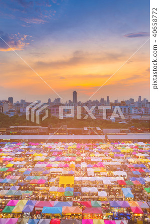 Aerial view multiple colour flea market  40658772