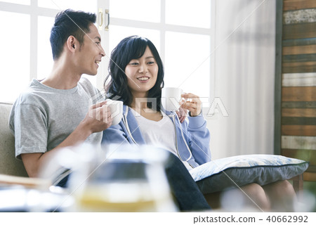 Couple tea 40662992