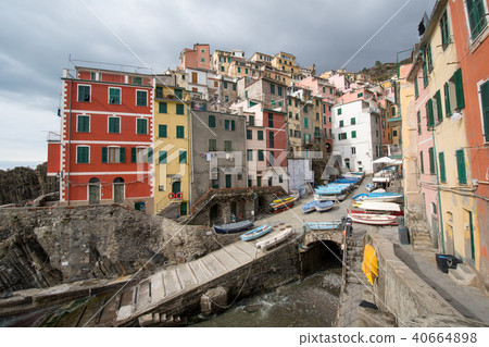 Cinque Terre (Liguria, Italy) Riomaggiore Cinque Terre (Liguria, Italy) Riomaggiore 40664898