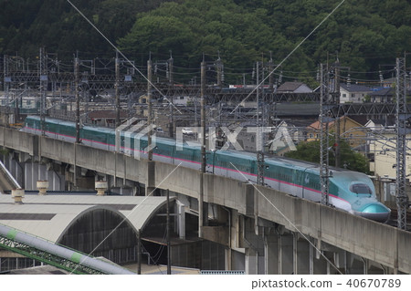 東北新幹線E 5系列新幹線(單) 東北新幹線E 5系列新幹線(單) 40670789