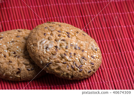 homemade oat cookies with sunflower seeds homemade oat cookies with sunflower seeds 40674309