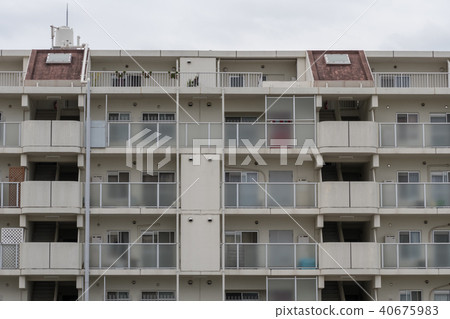 公寓大樓 40675983