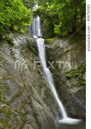 [兵庫縣上見市]薩魯瀑布（日本精選100個瀑布） 40676563