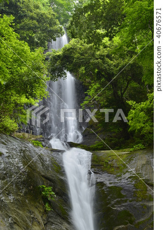 [Kami Town, Hyogo Prefecture] Saroo Waterfall (100 Selected Waterfalls in Japan) 40676571