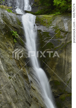 [兵庫縣上見市]薩魯瀑布（日本精選100個瀑布） 40676574