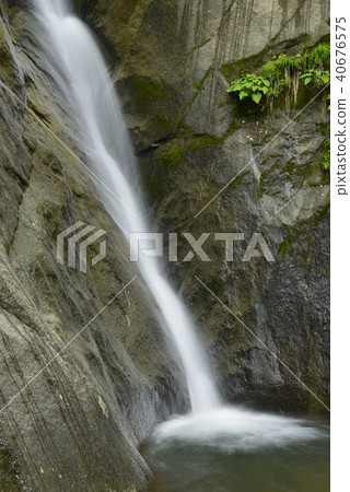 [兵庫縣上見市]薩魯瀑布（日本精選100個瀑布） 40676575