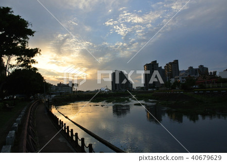 夕陽 夕陽 40679629