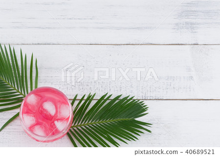 Watermelon fresh drink decorate with fern leaves Watermelon fresh drink decorate with fern leaves 40689521