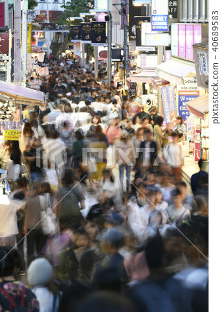 日本東京都市風景原宿站竹下竹下街景(夜景) 日本東京都市風景原宿站竹下竹下街景(夜景) 40689583