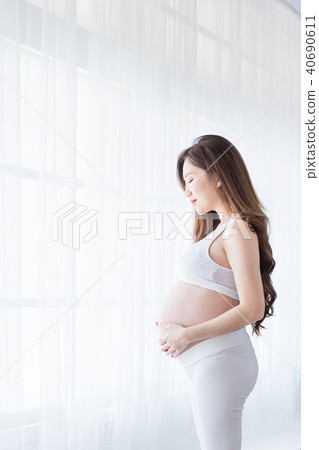 beauty pregnant women beauty pregnant women 40690611