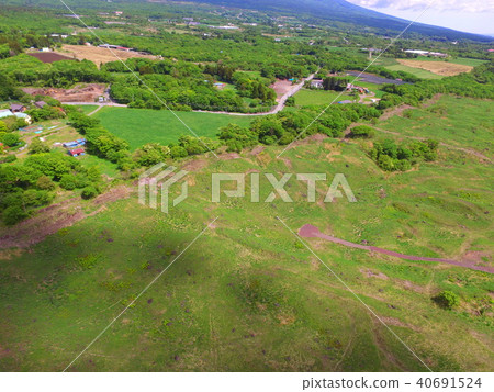 Aerial view of "Asagiri plateau"-drone seen from above (Asagiri plateau / Fujinomiya city, Shizuoka Prefecture) 40691524
