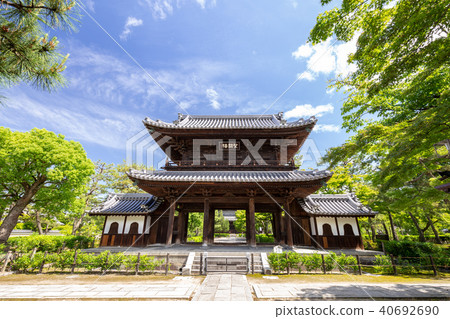 Kennenji Temple 40692690