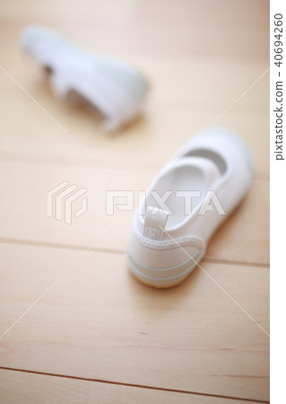 鞋類（幼兒園幼兒園教室地板地板惠而浦室內穿室服鞋統一日托女士） 40694260