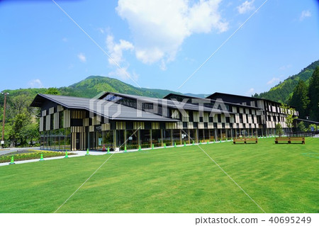 Library above the clouds (Kobara-cho, Kochi Prefecture) Library above the clouds (Kobara-cho, Kochi Prefecture) 40695249