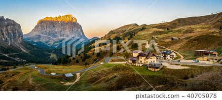 Dolomites Italy Landscape - Sassolungo Langkofel 40705078