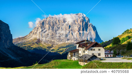 Dolomites Italy Landscape - Sassolungo Langkofel Dolomites Italy Landscape - Sassolungo Langkofel 40705088