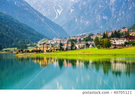 Mountain village in Auronzo di Cadore, Italy 40705121