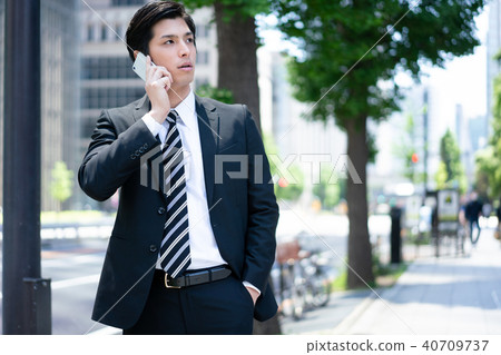 Businessman, smartphone, phone Businessman, smartphone, phone 40709737