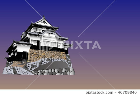 日本城堡現存Tenchu樺樹松山城堡藍天后面 日本城堡現存Tenchu樺樹松山城堡藍天后面 40709840