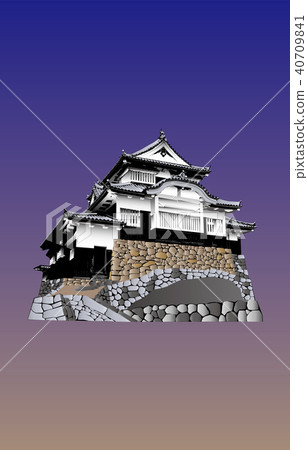 日本城堡現存Tenchu樺樹松山城堡藍天后面 日本城堡現存Tenchu樺樹松山城堡藍天后面 40709841