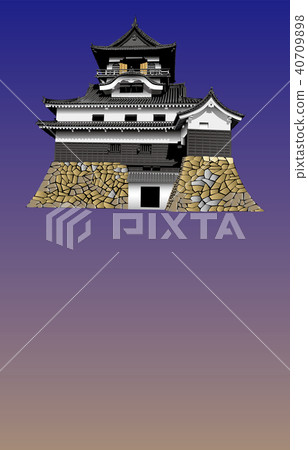 日本城堡現存Tenshu Inuyama城堡藍天后面 日本城堡現存Tenshu Inuyama城堡藍天后面 40709898